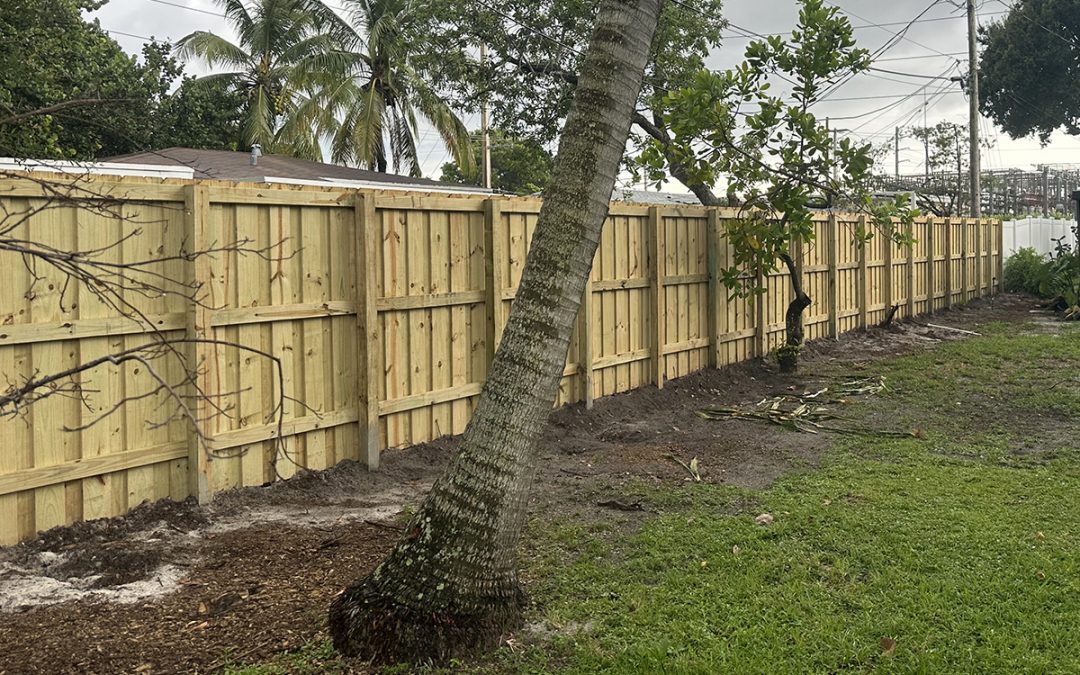 Wood Fence Installation – Broward County, FL – Free Estimates