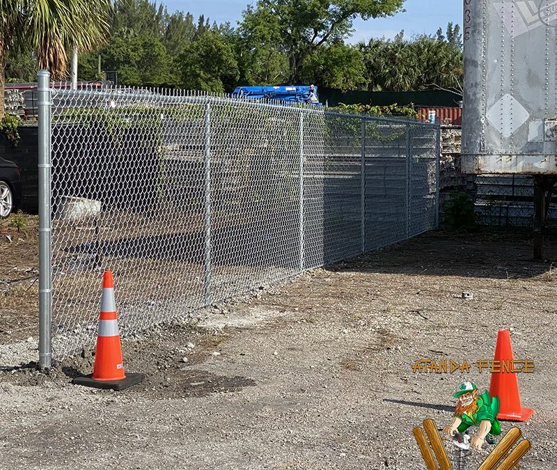Chainlink Commercial Fence – Chainlink Fence Installation – Commercial Fence Installation – Broward County, FL Fence Installation
