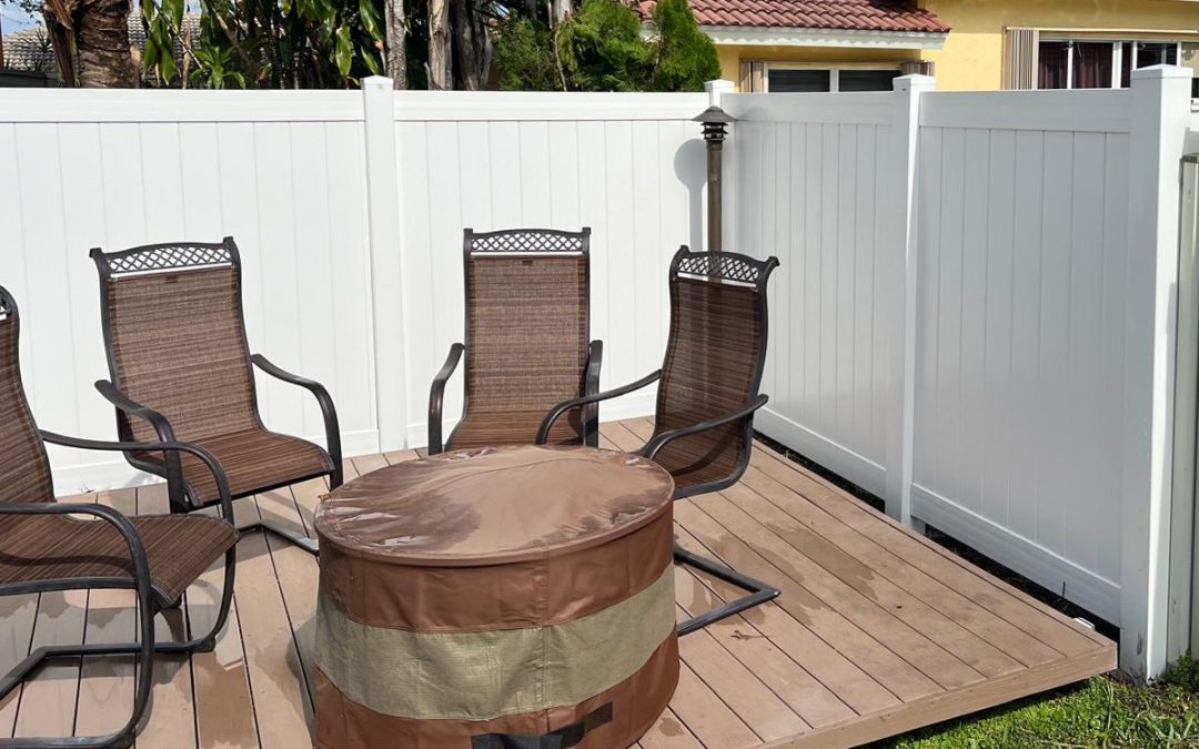 White PVC Privacy Fence in Pompano Beach