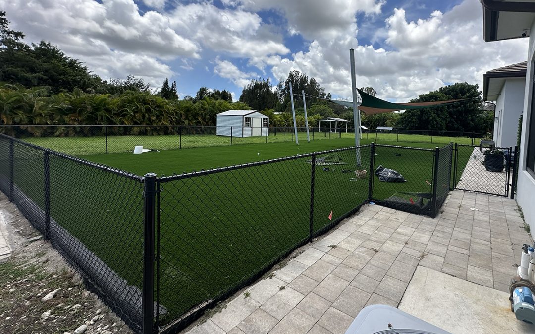 Vinyl Chainlink Fence in Southwest Ranches