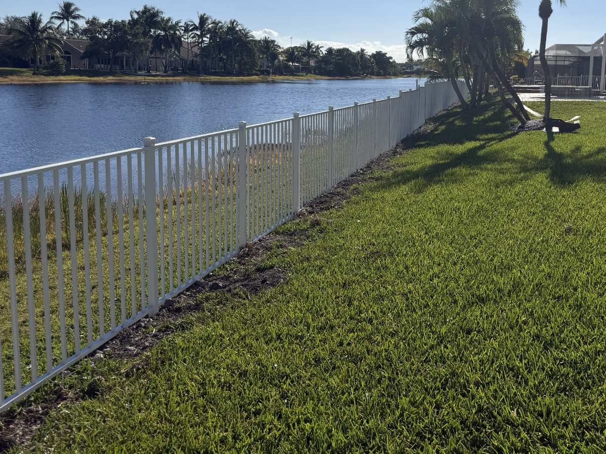 CF12 Aluminum Fence with Tongue & Groove PVC Fence